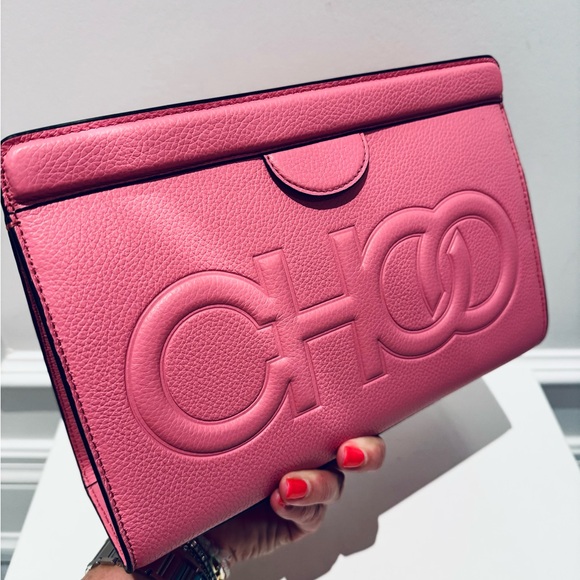 Brand new JIMMY CHOO Logo Embossed Pebbled Leather Clutch - Picture 2 of 6